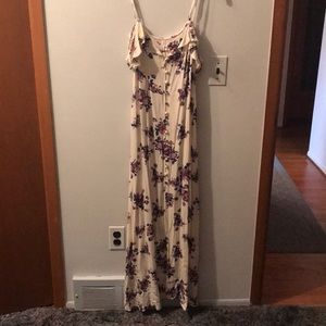Floral cold shoulder Maxi Dress